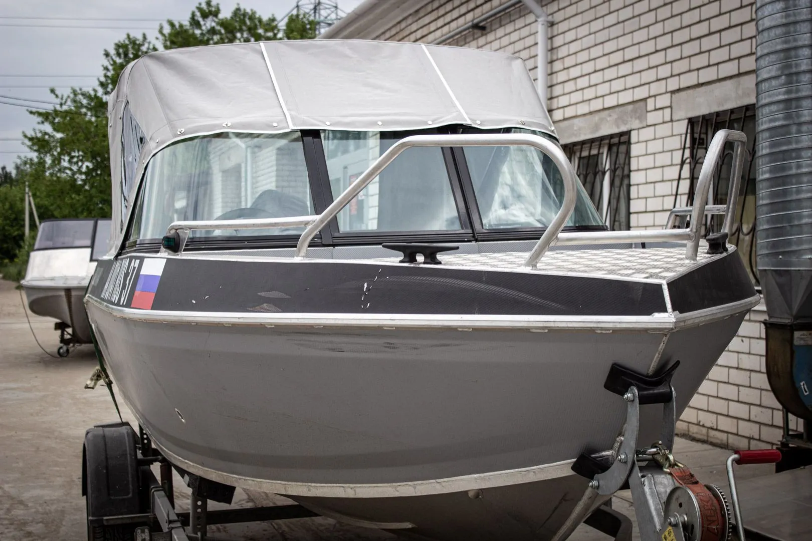 (2018) Волжанка 49 Фиш Тент ходовой