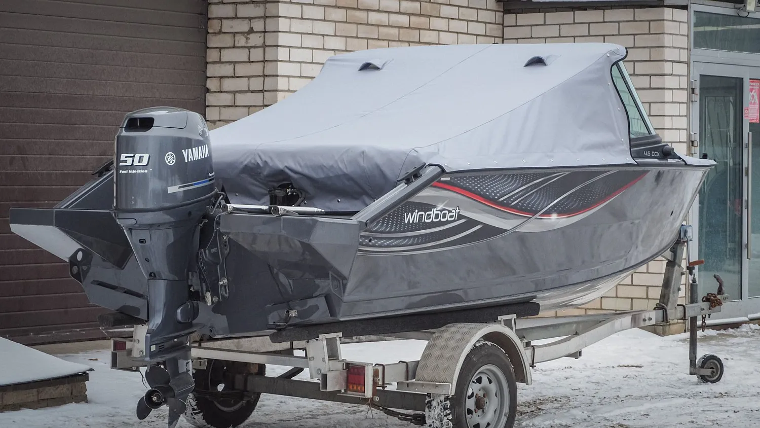 (2022) Windboat 4.6 DCX Ходовой тент на заводское ветровое стекло Стояночный и Носовой тенты