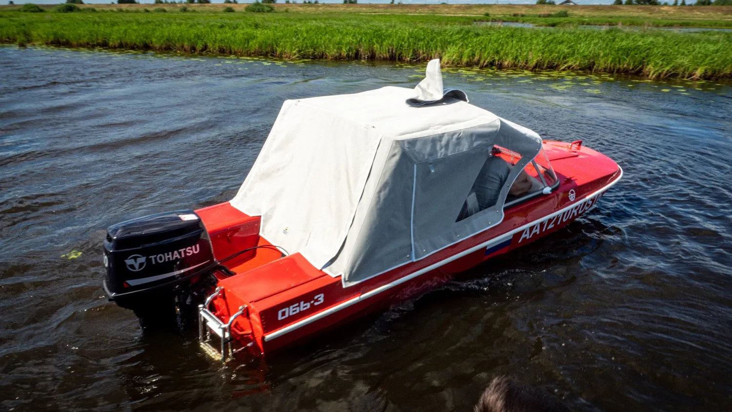 (2021) Обь 3 Ветровое стекло Элит с боковиной Классик, тент Ходовой, покраска в красный цвет