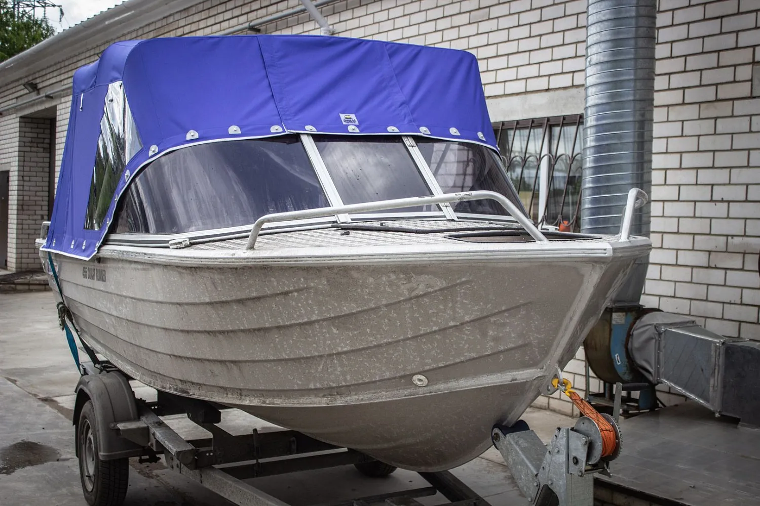 (2018) Quintrex 455 от 2015 года тент ходовой и транспортировочный