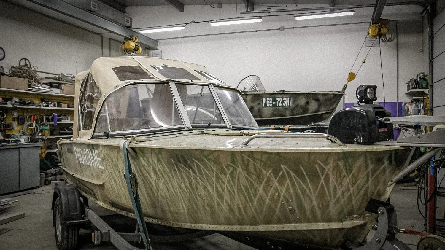 (2017) Прогресс 2 Заводское ветровое стекло, Тент ходовой, Тент стояночный