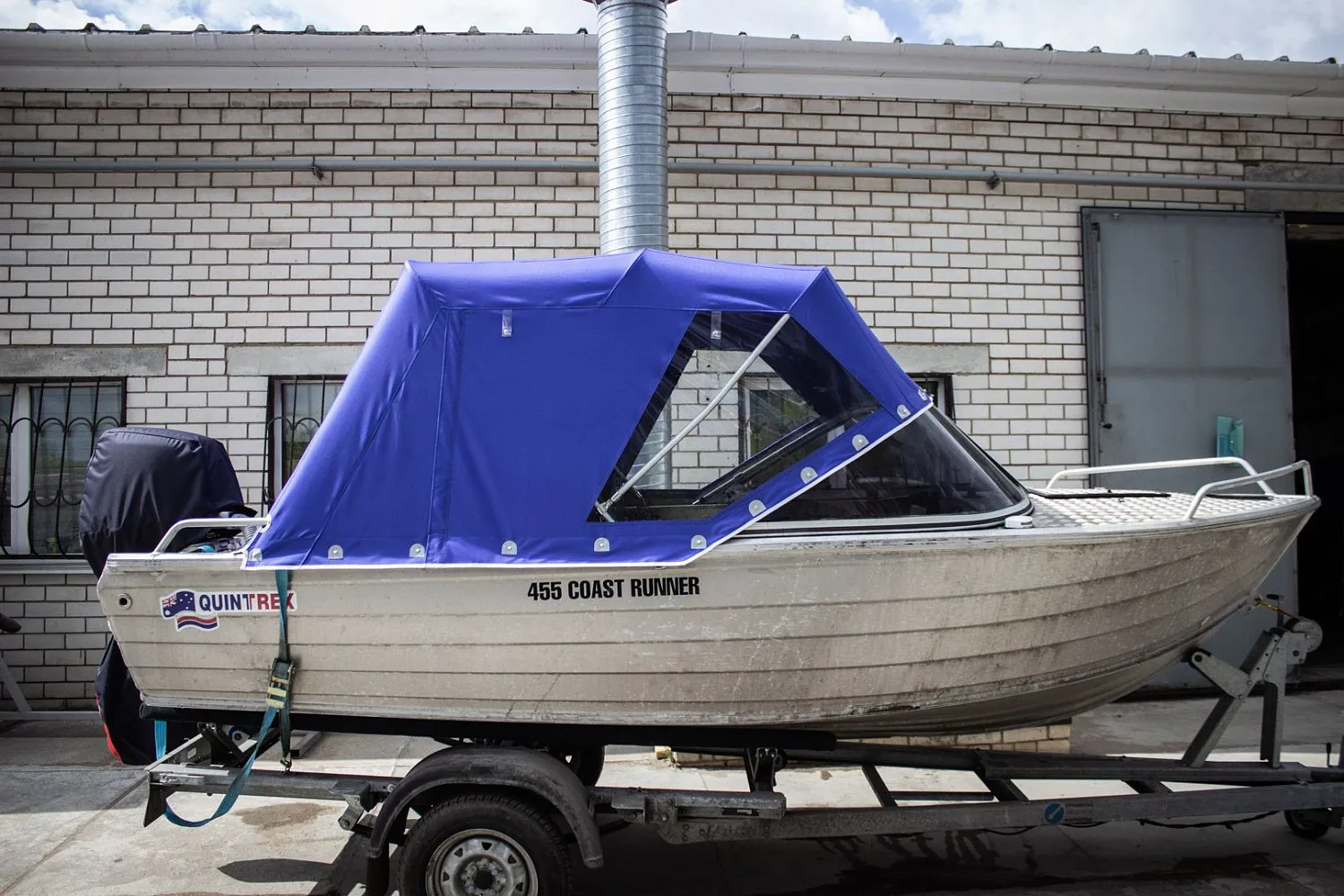 (2018) Quintrex 455 от 2015 года тент ходовой и транспортировочный