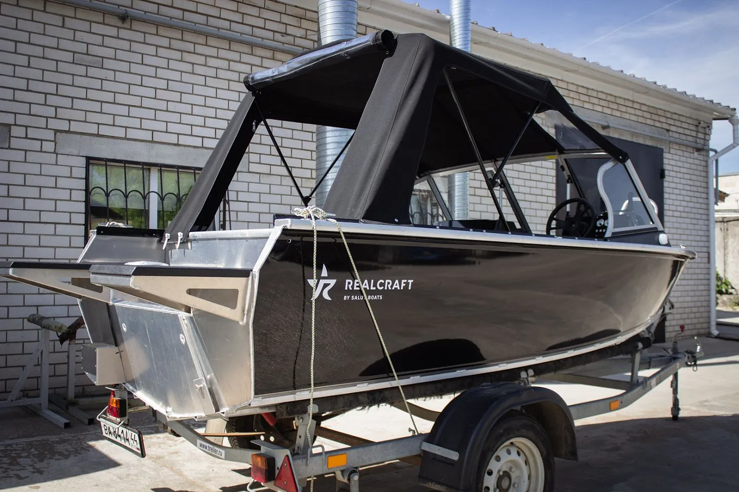 (2018) RealCraft 470 Ходовой тент и дуги