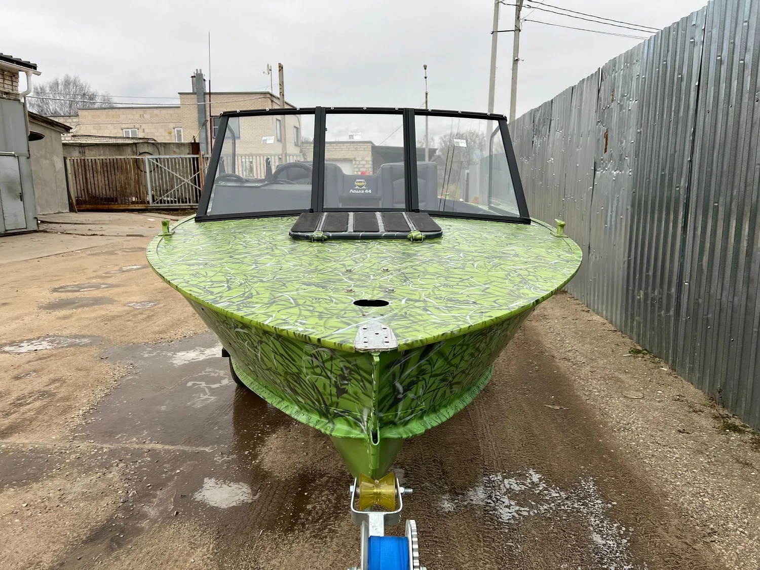 (2025) Прогресс 4, ветровое стекло модели "EVO" и ходовой тент!