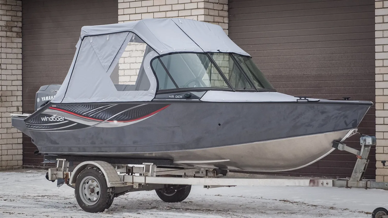 (2022) Windboat 4.6 DCX Ходовой тент на заводское ветровое стекло Стояночный и Носовой тенты