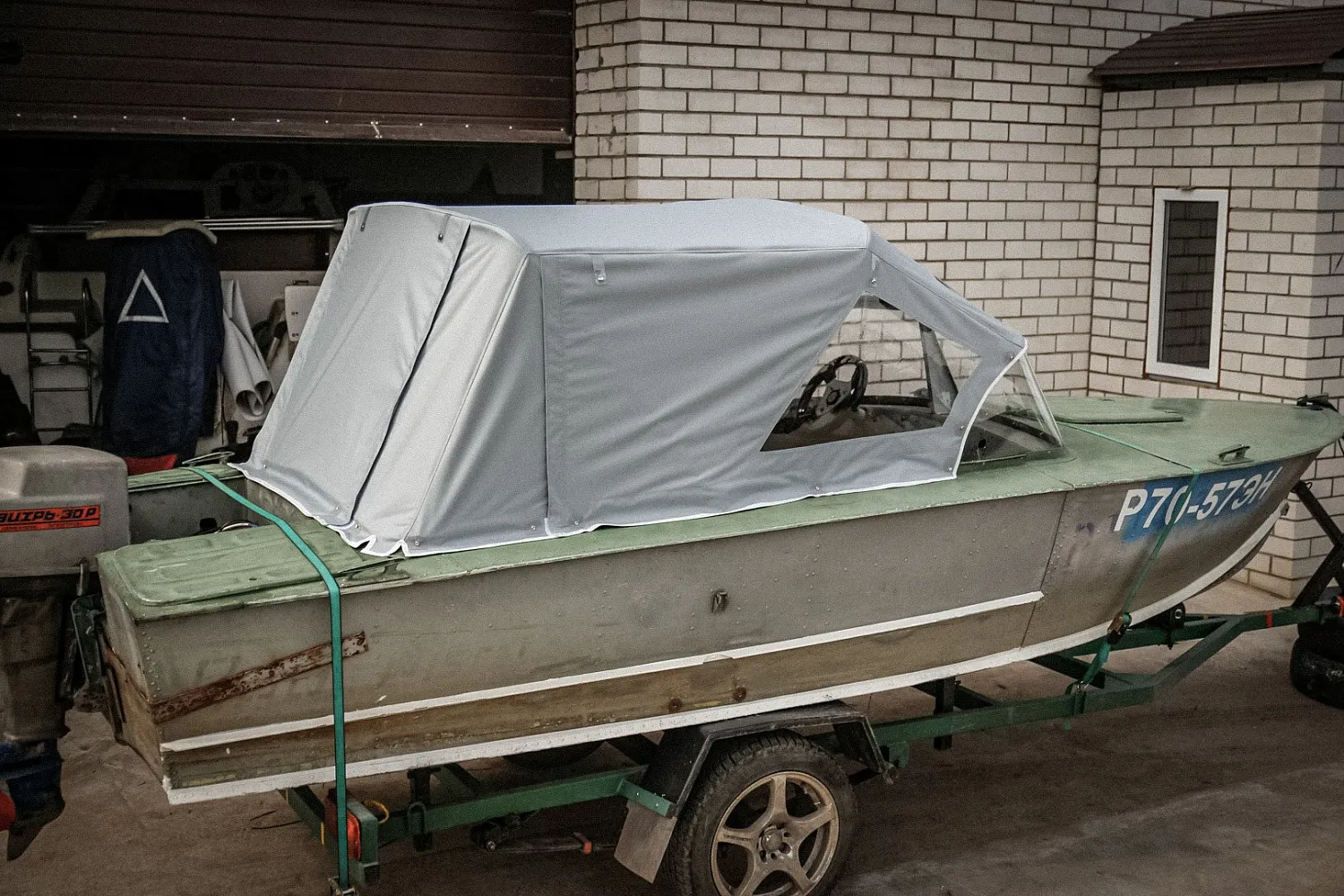 (2017) Прогресс 2 Заводское ветровое стекло и Ходовой тент