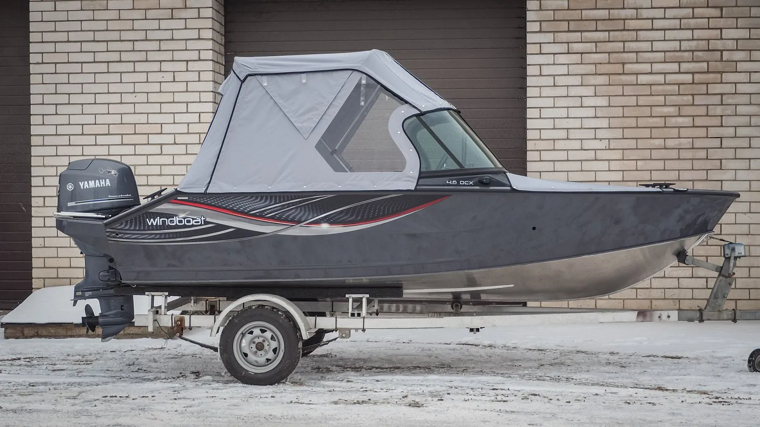 (2022) Windboat 4.6 DCX Ходовой тент на заводское ветровое стекло Стояночный и Носовой тенты