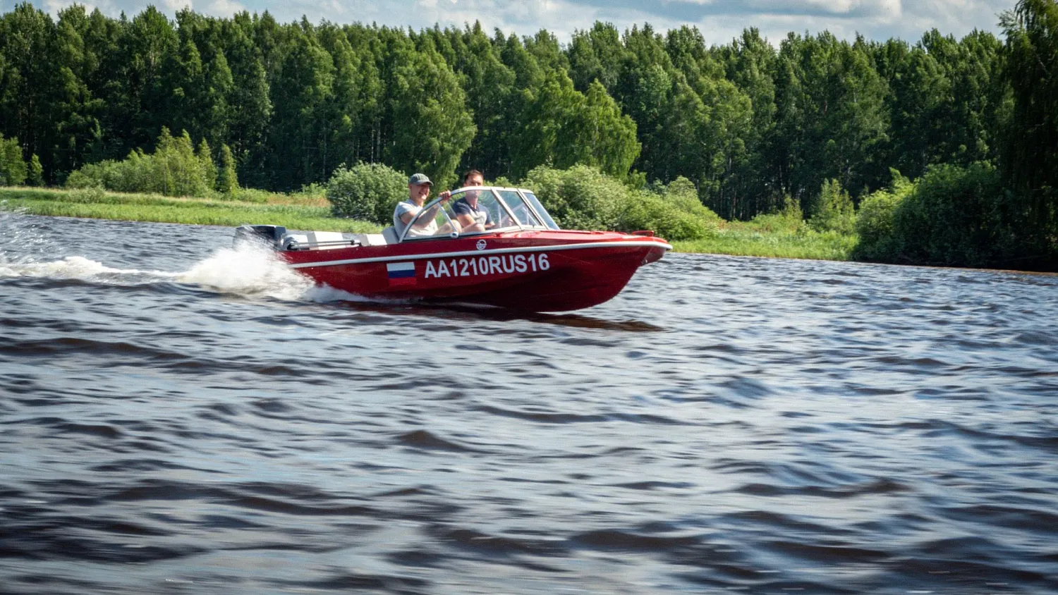 (2021) Обь 3 Ветровое стекло Элит с боковиной Классик, тент Ходовой, покраска в красный цвет