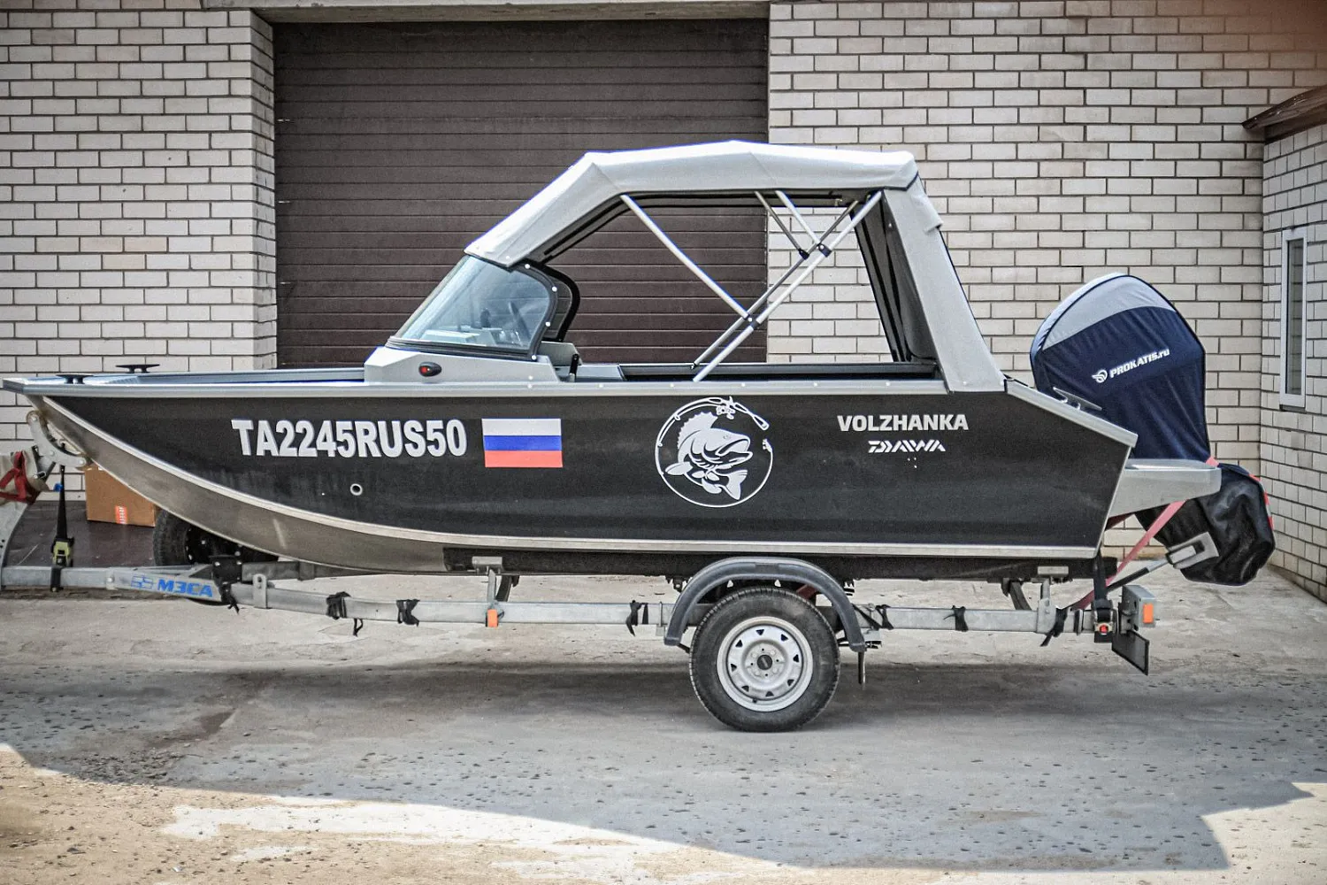 (2021) Волжанка 46 Фиш 2020 г.в Ходовой тент