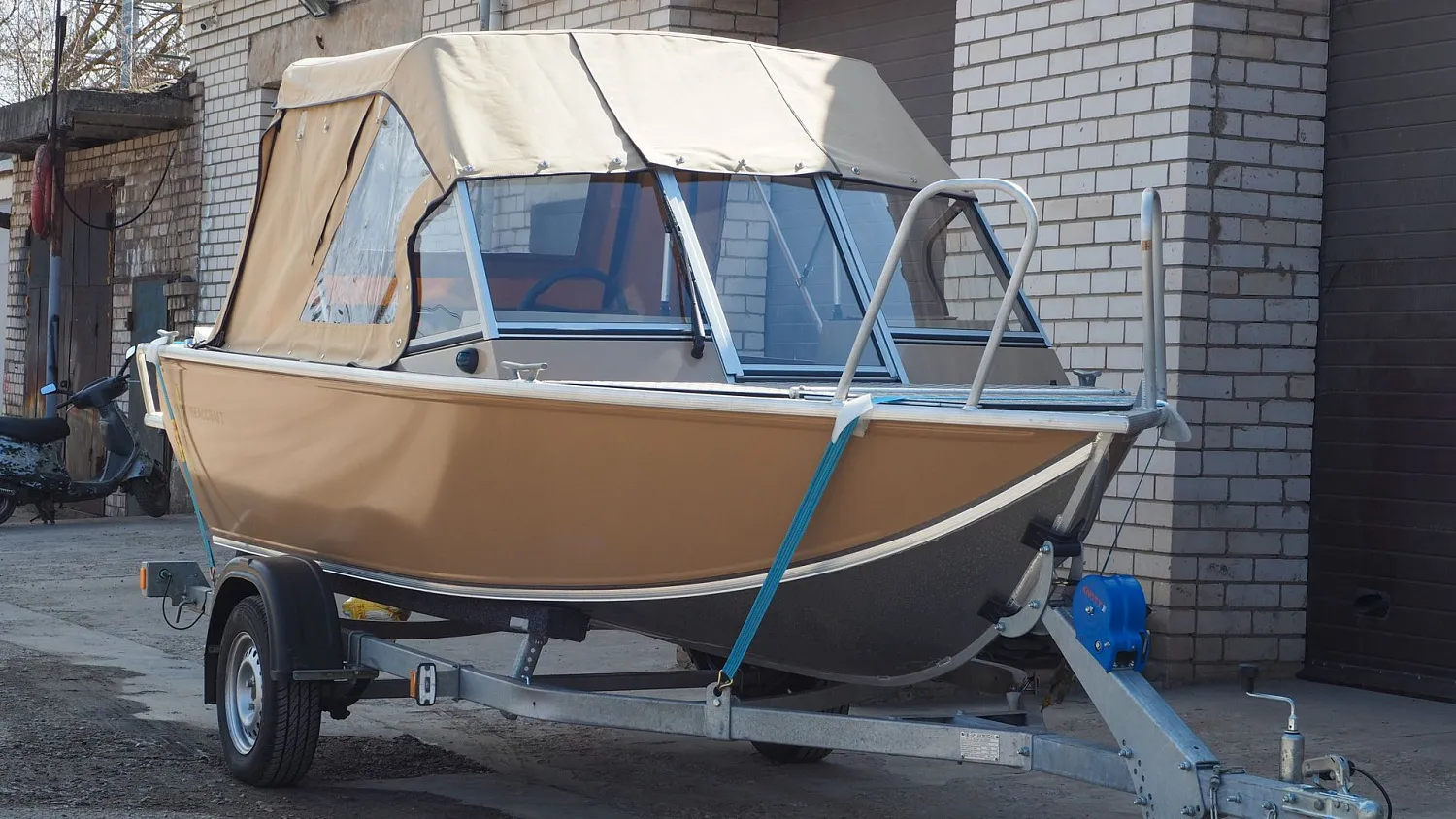 (2023) Realcraft 440 2023 г.в Тент ходовой