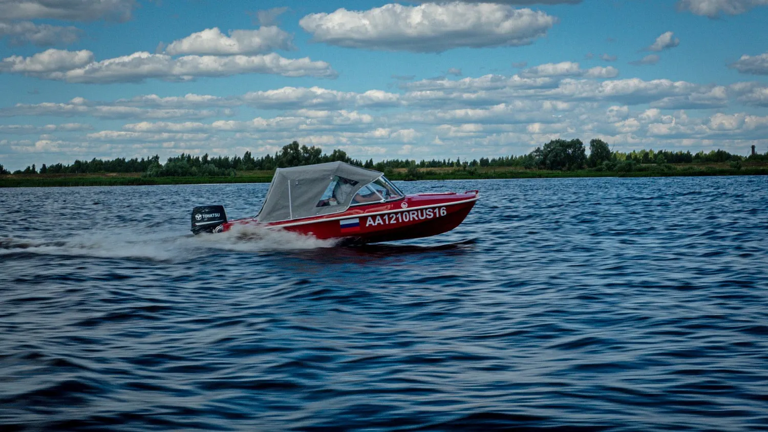 (2021) Обь 3 Ветровое стекло Элит с боковиной Классик, тент Ходовой, покраска в красный цвет