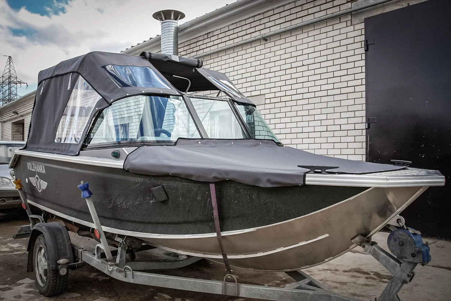 (2017) Волжанка 46 Фиш ходовой, носовой и транспортировочные тенты