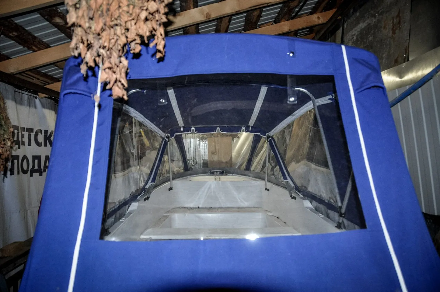 (2014) Nissamaran Laker 410 Ходовой тент