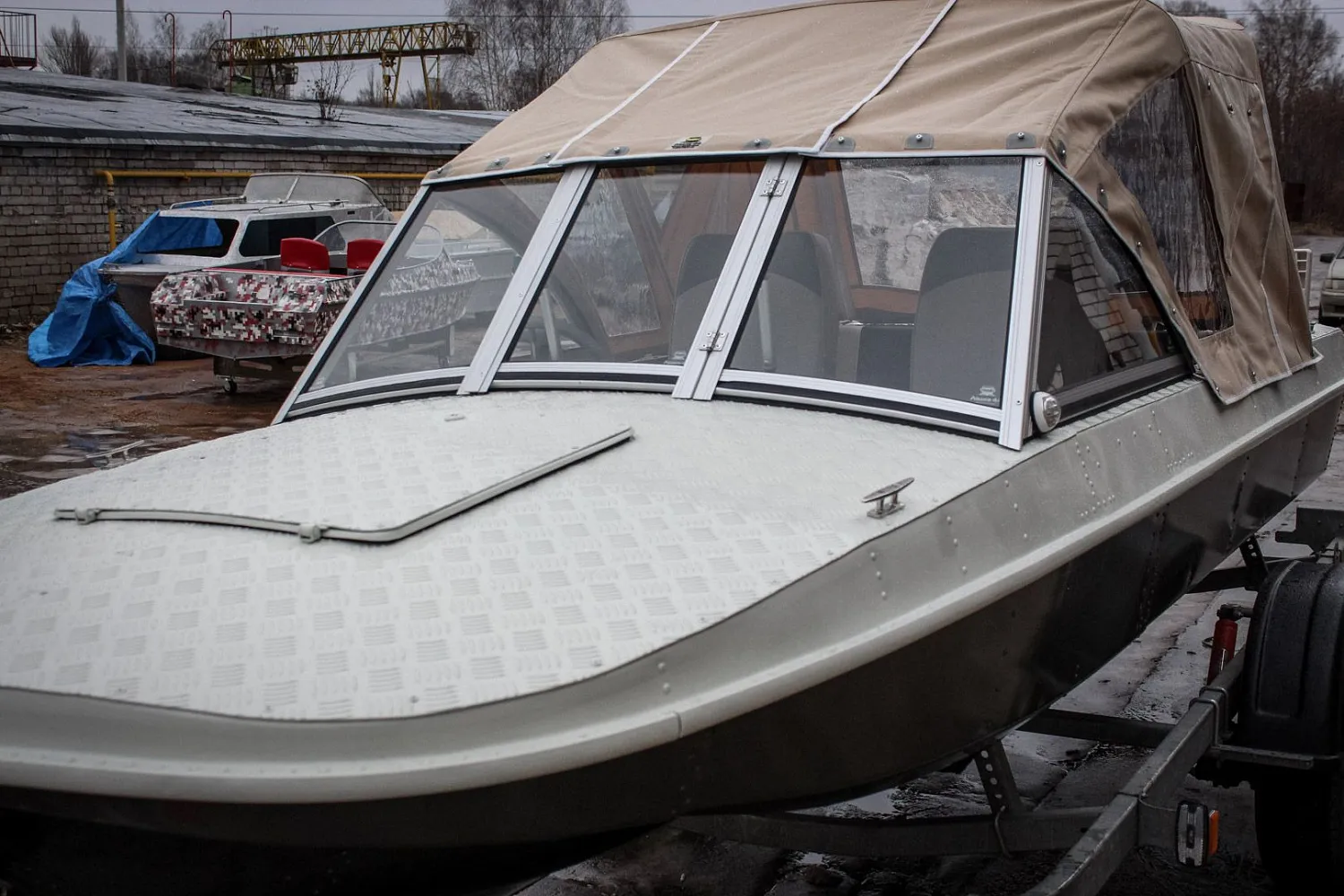 (2015) Обь 3 Ветровое стекло Премиум с боковиной Классик, тент Ходовой