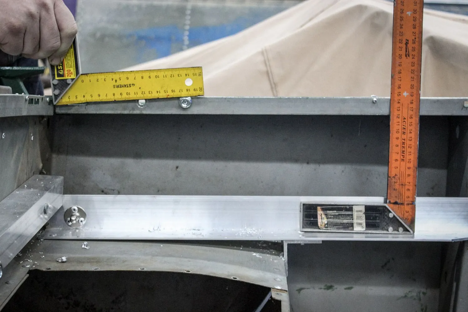 (2015) Обь 3 Ветровое стекло Премиум с боковиной Классик, покраска в камуфляж