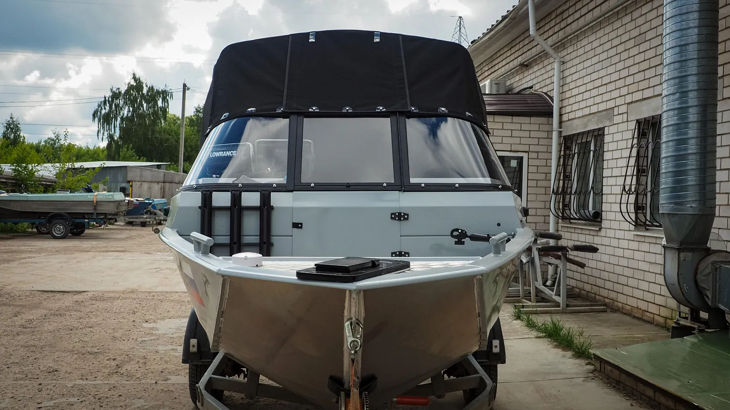 (2023) Волжанка 44 фиш 2022 г.в Ходовой тент