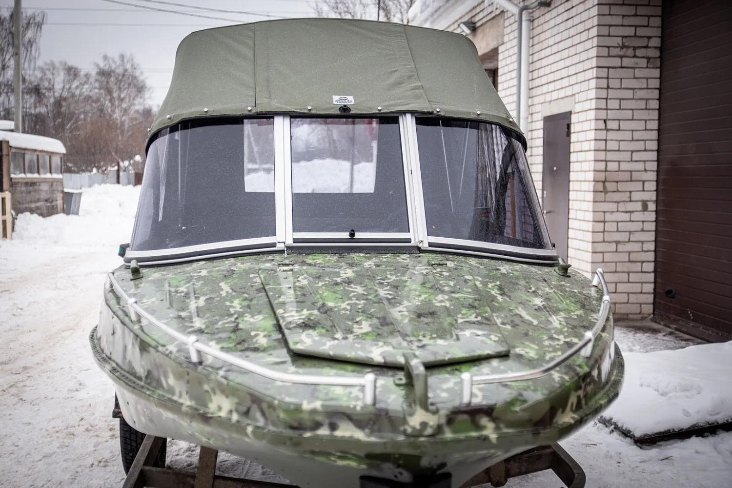 (2019) Обь М Ветровое стекло Элит с боковиной Классик, тент Ходовой