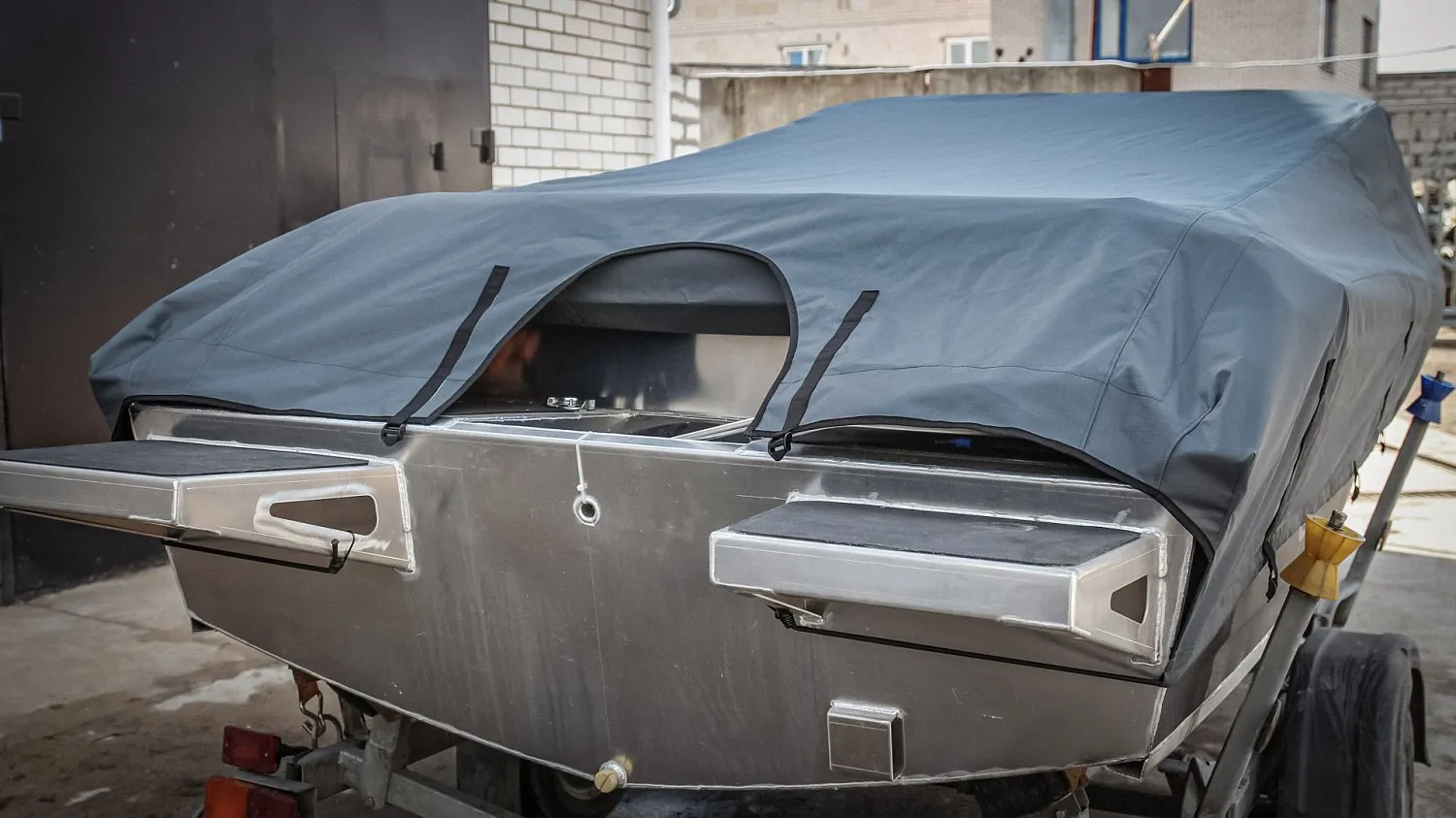 (2017) Волжанка 46 Фиш ходовой, носовой и транспортировочные тенты