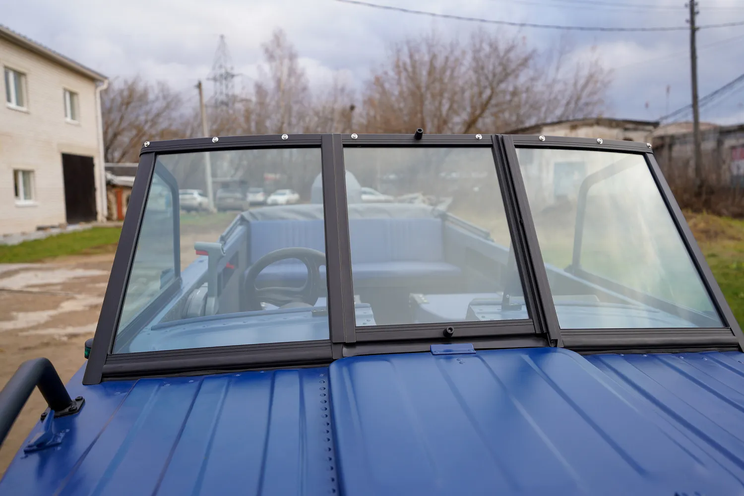 (2024) Казанка 5М3 ветровое стекло Auto темно-серый и синий