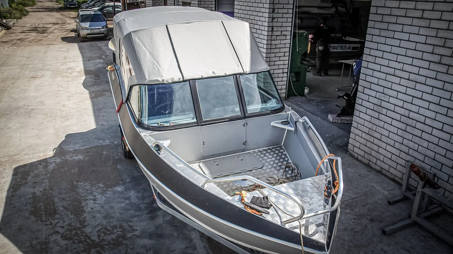 (2017) Волжанка 55 Фиш Тент ходовой