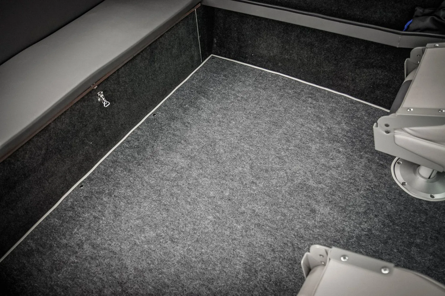 (2017) Волжанка 46 Фиш тент ходовой и носовой