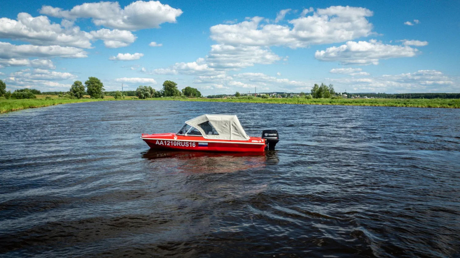 (2021) Обь 3 Ветровое стекло Элит с боковиной Классик, тент Ходовой, покраска в красный цвет