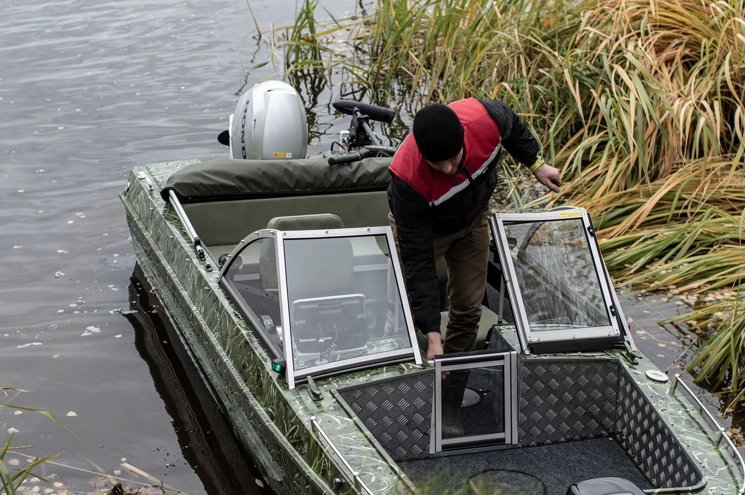 (2019) ОБЬ 3М Ветровое стекло Премиум с боковиной Классик, Платформа фиш