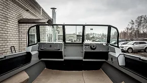 Ветровое стекло «AUTO» Фиш