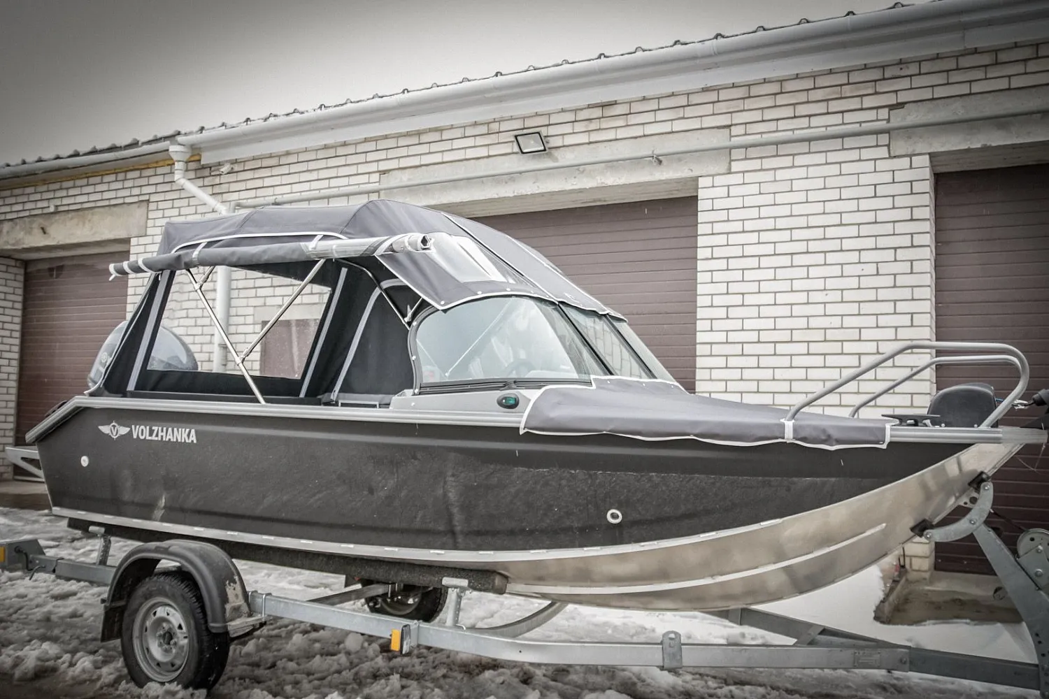 (2017) Волжанка 46 Фиш тент ходовой и носовой