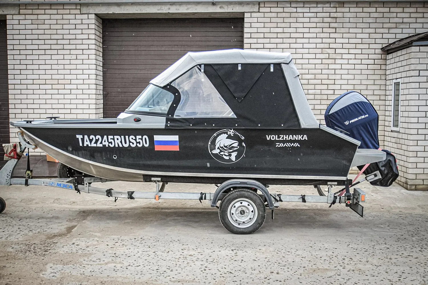 (2021) Волжанка 46 Фиш 2020 г.в Ходовой тент