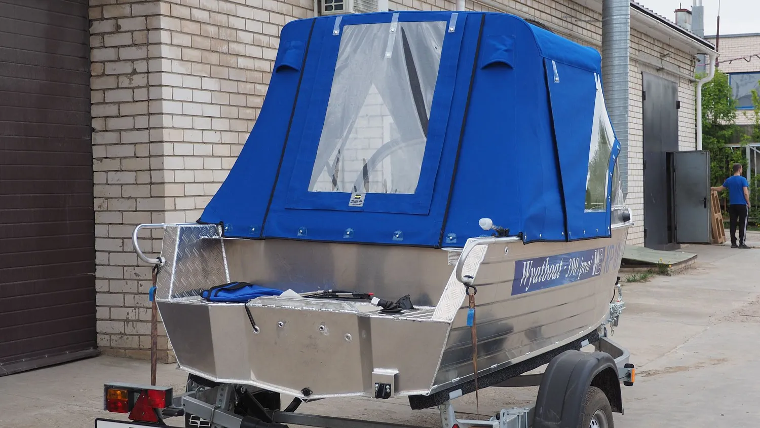 (2024) Как изготавливается тент на лодку на примере Wyatboat 390 Pro (часть 2)