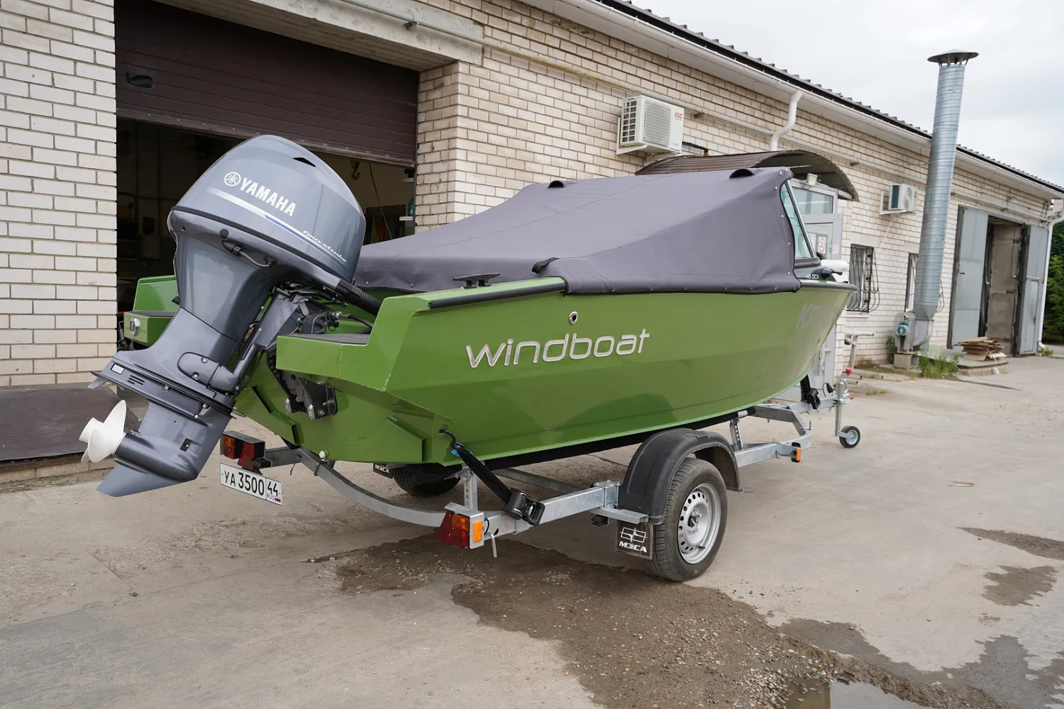 (2024) Windboat 4.6 dcx