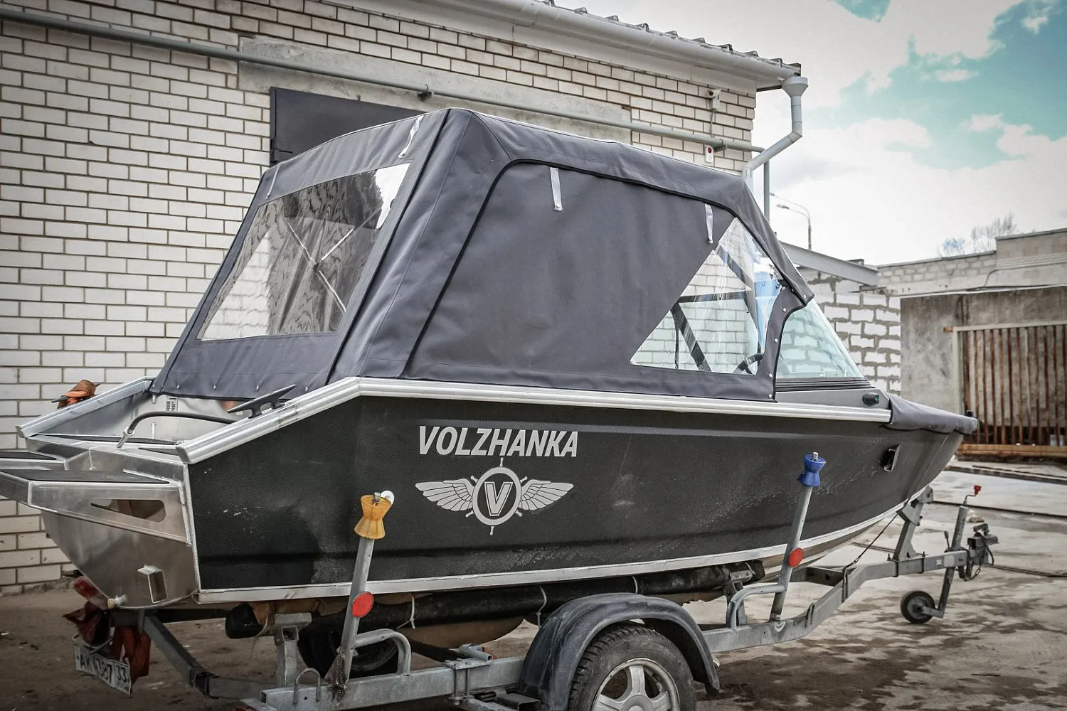 (2017) Волжанка 46 Фиш ходовой, носовой и транспортировочные тенты