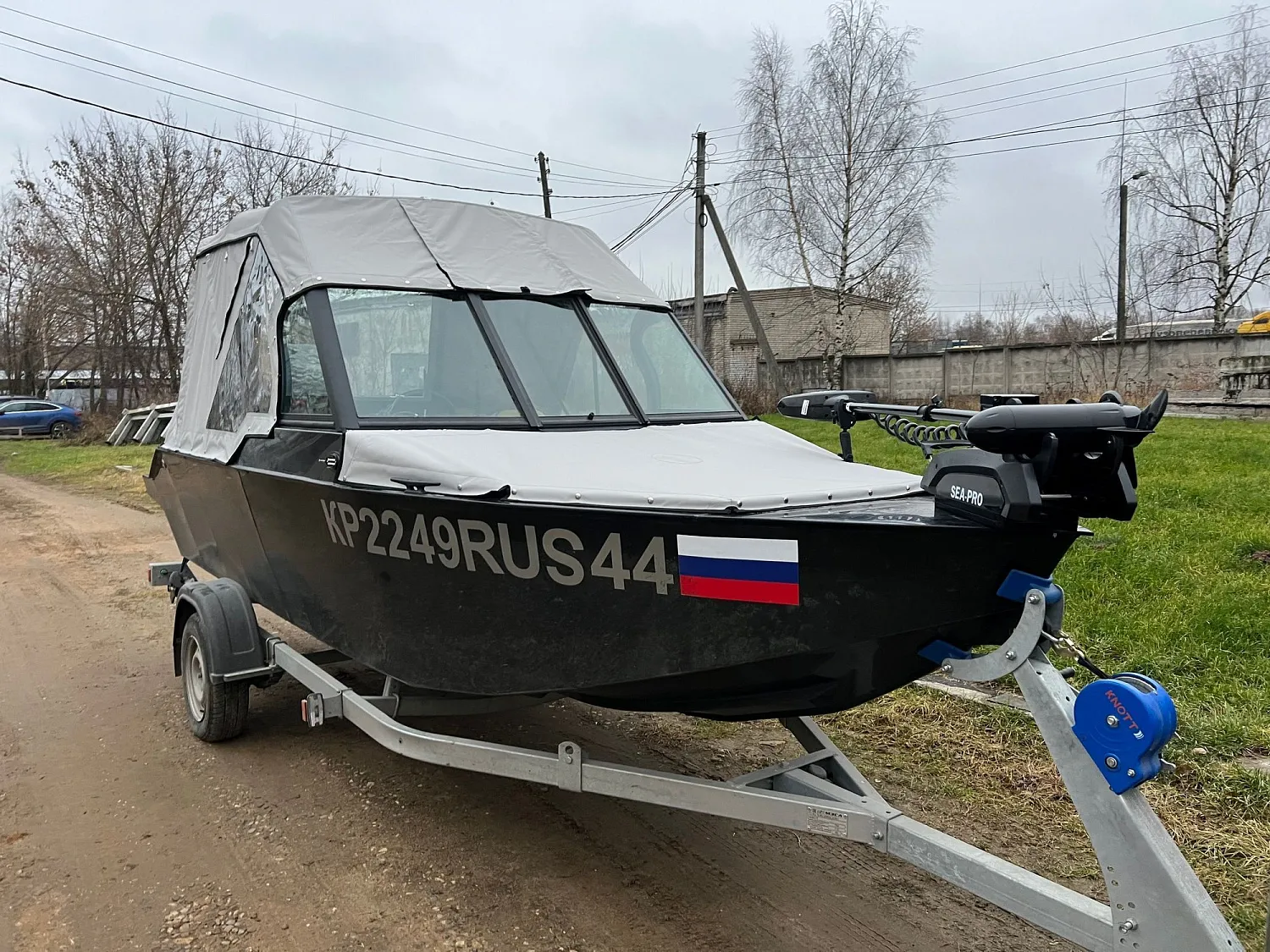 (2025) Goonch 460 SV fish M