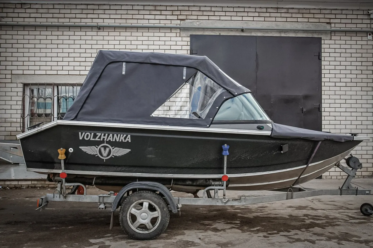 (2017) Волжанка 46 Фиш ходовой, носовой и транспортировочные тенты