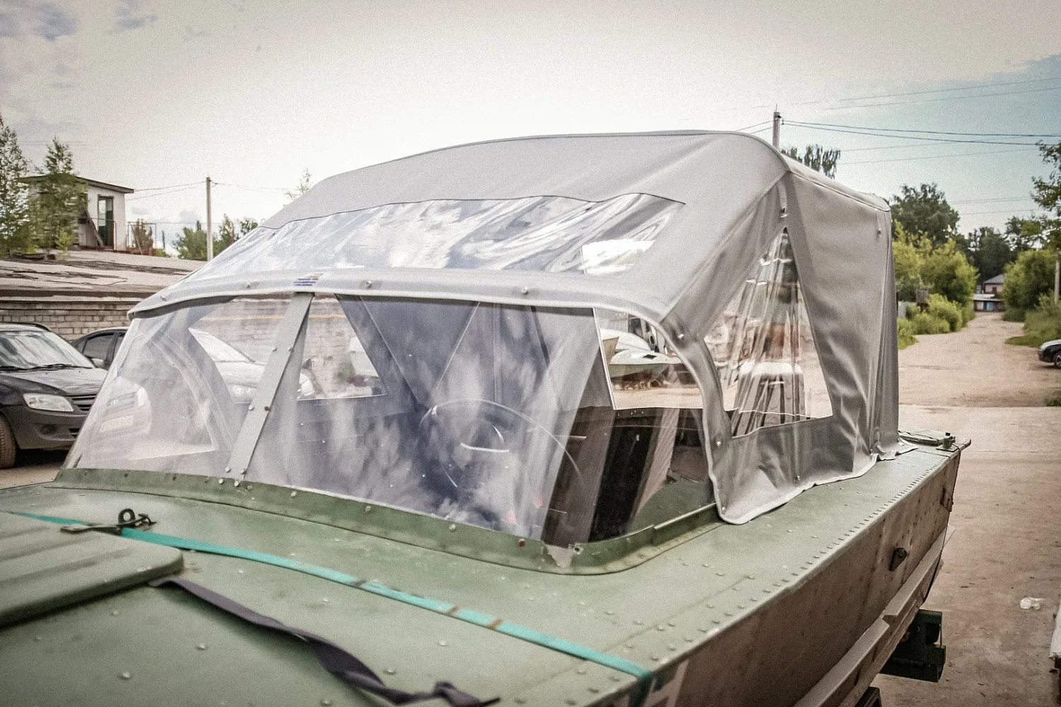 (2017) Прогресс 2 Заводское ветровое стекло и Ходовой тент