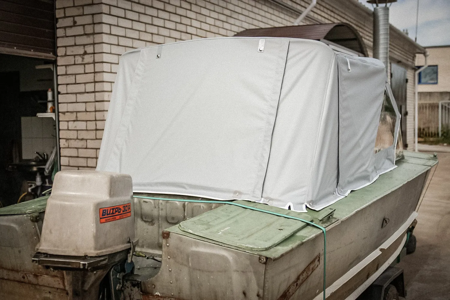 (2017) Прогресс 2 Заводское ветровое стекло и Ходовой тент