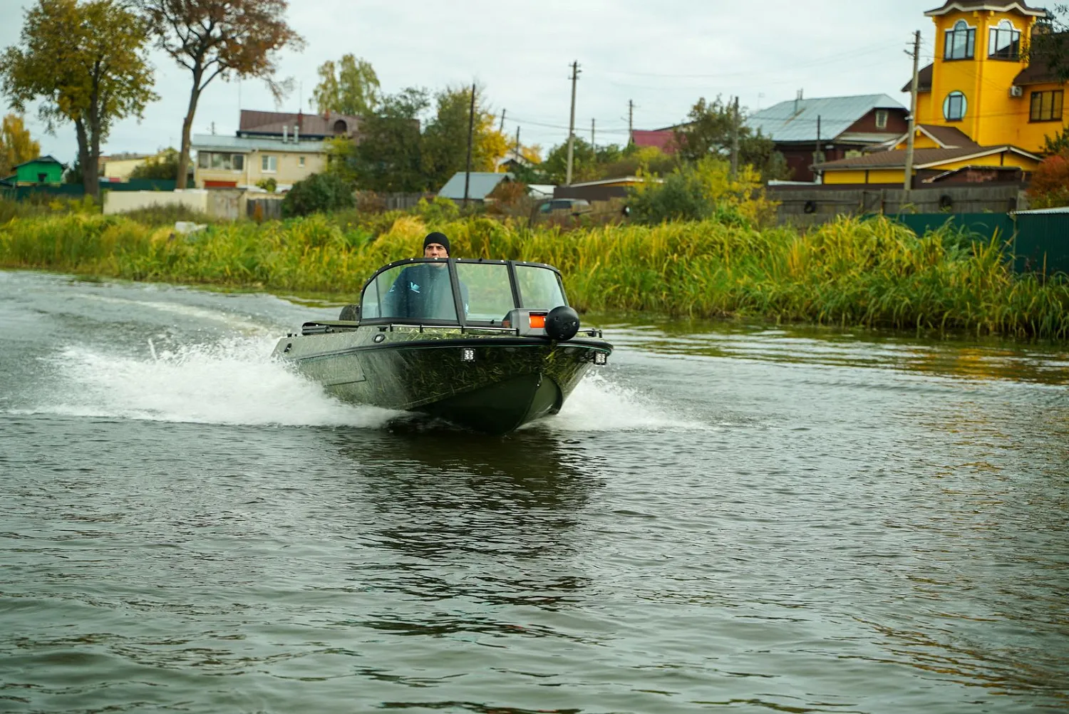 (2021) Крым Ветровое стекло Элит, тент Ходовой