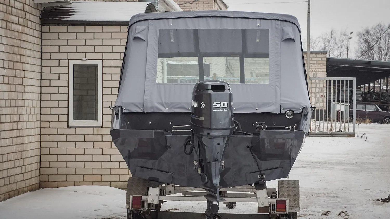 (2022) Windboat 4.6 DCX Ходовой тент на заводское ветровое стекло Стояночный и Носовой тенты