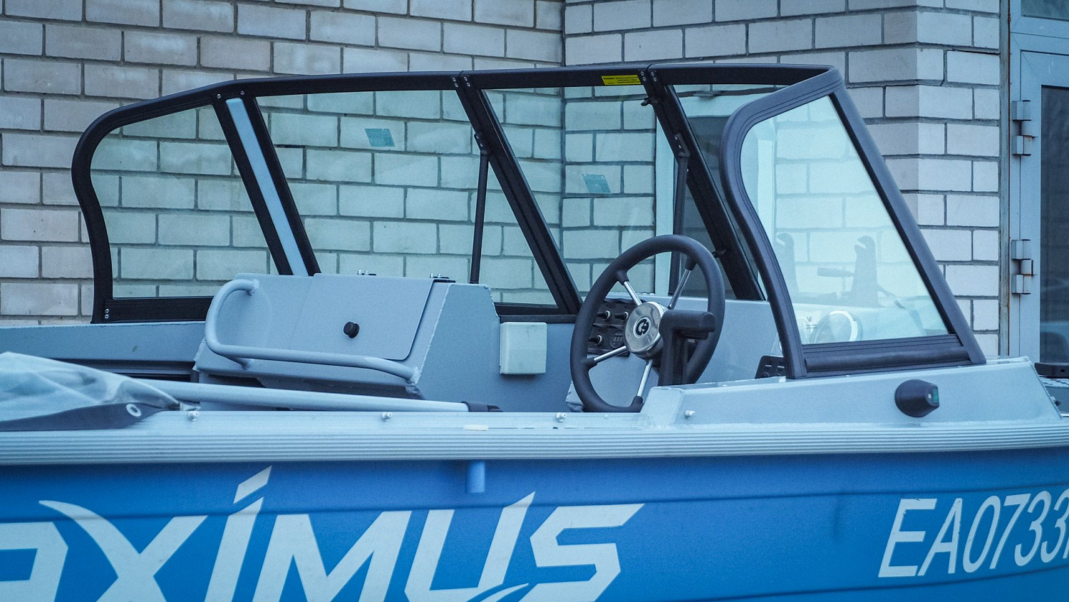 (2023) Неман 450 DC Ветровое стекло Auto