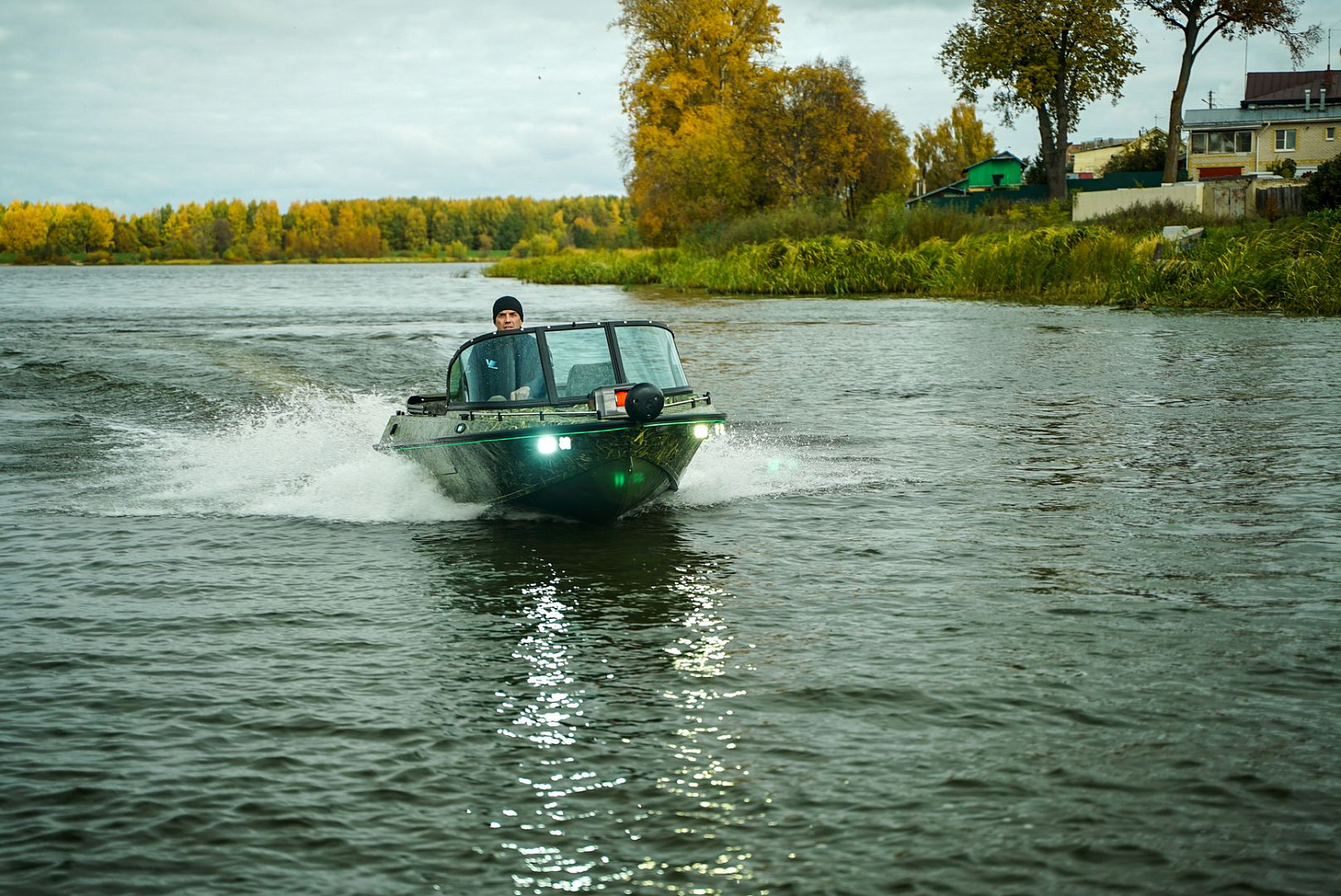 (2021) Крым Ветровое стекло Элит, тент Ходовой