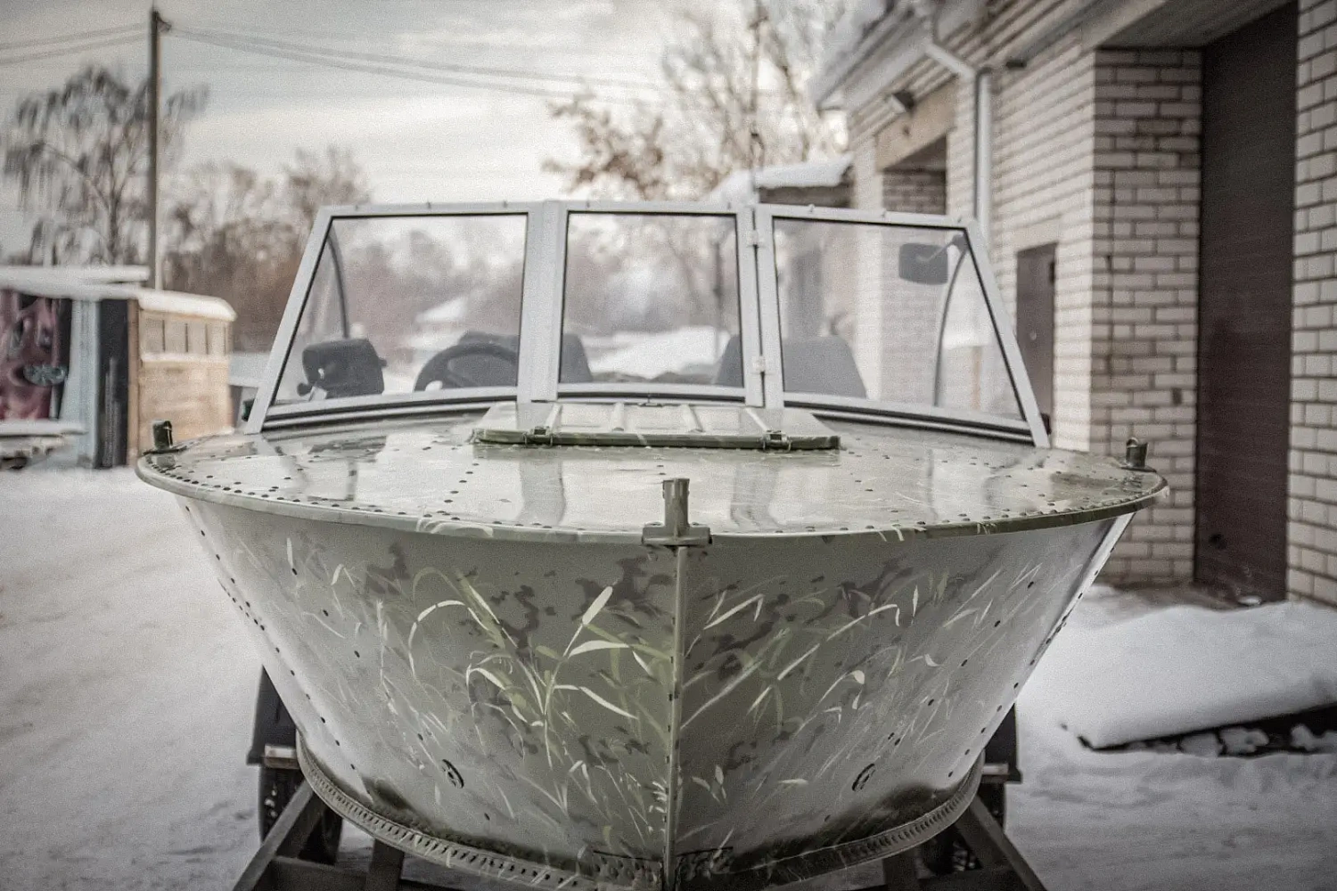 (2019) Прогресс 2М Ветровое стекло Премиум Классик, покраска лодки камуфляж
