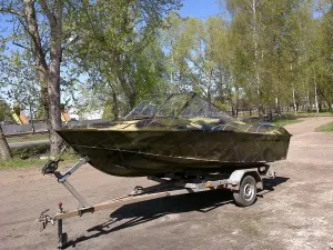 Ремонт лодки «Крым-3»